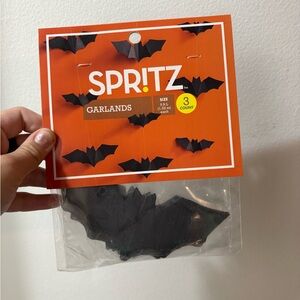 NEW HALLOWEEN PAPER BAT GARLAND